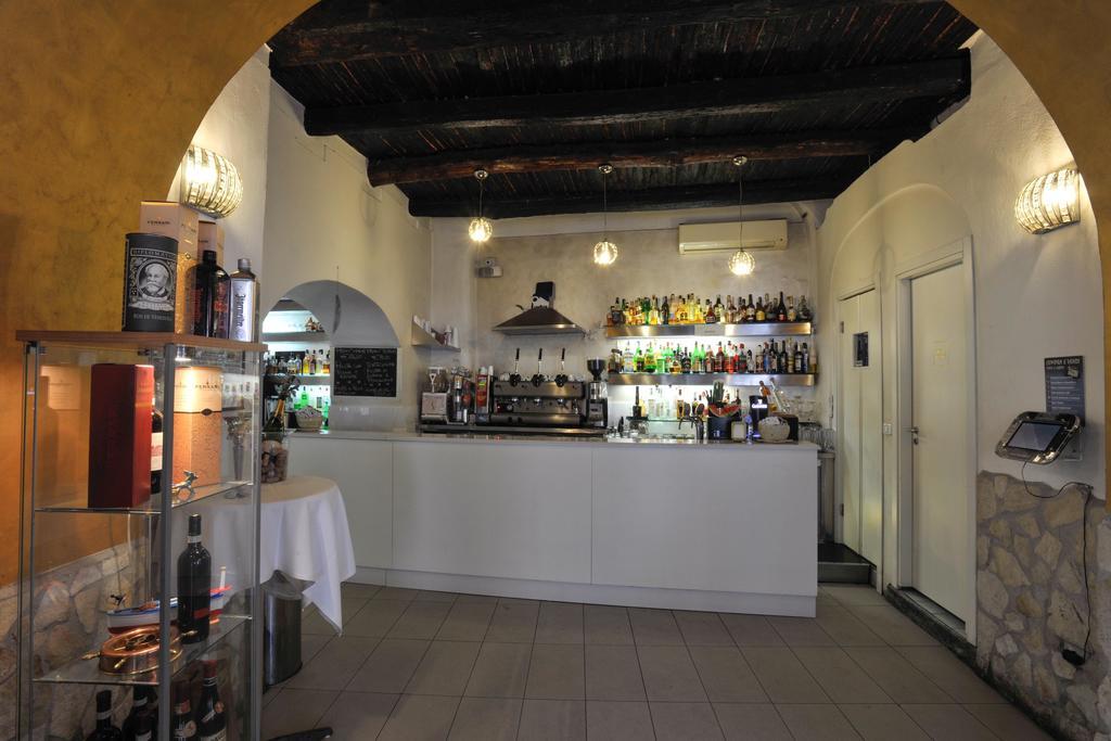 Albergo Del Centro Storico Salerno Exterior foto