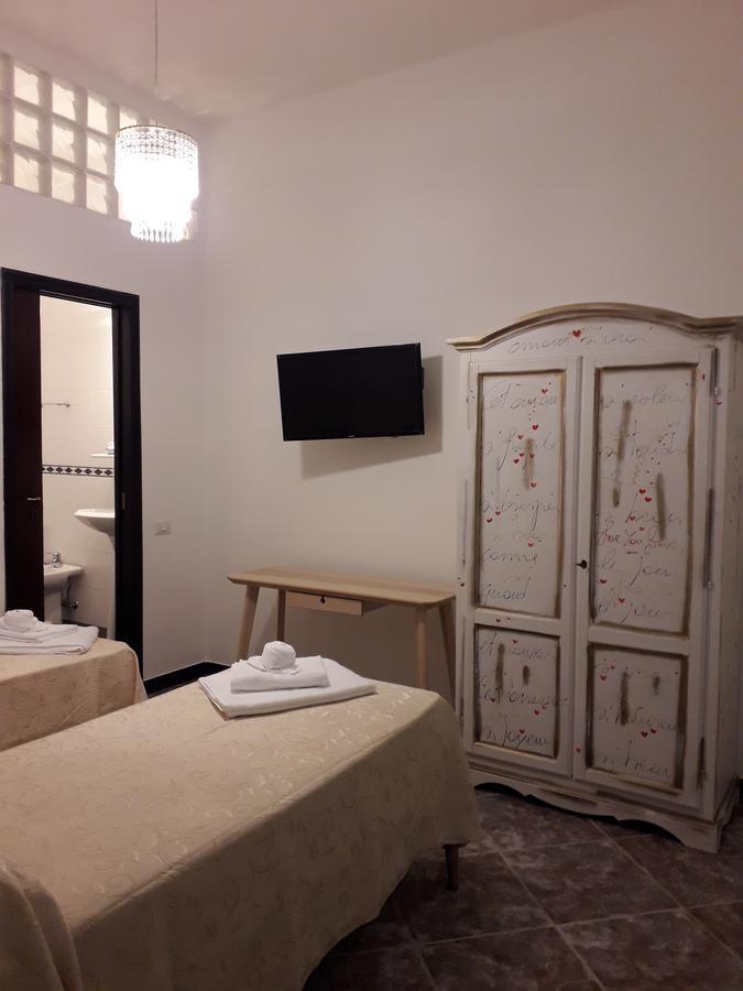 Albergo Del Centro Storico Salerno Exterior foto